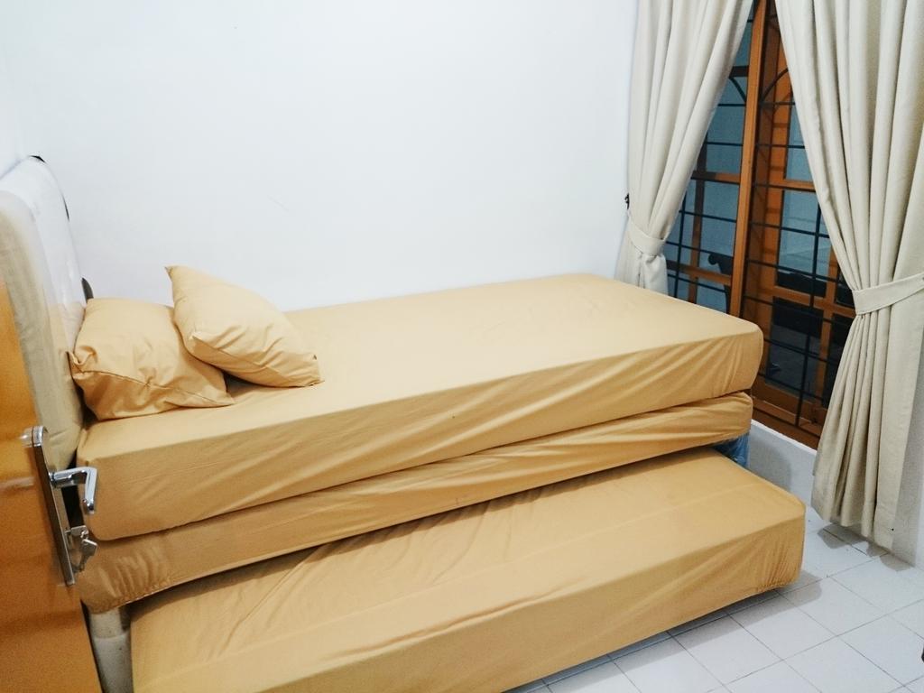 Hostel Bogor Rom bilde